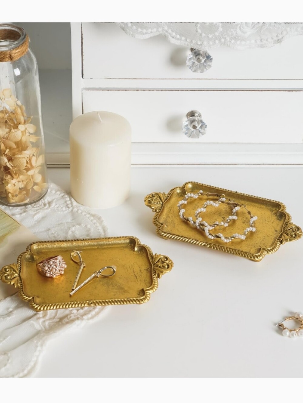 Nikky Home NWT 2-Pack Decorative Vintage Style Metal Trinket Trays In Gold